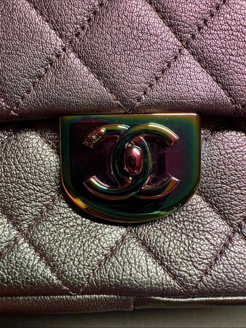 CHANEL quilted leather
